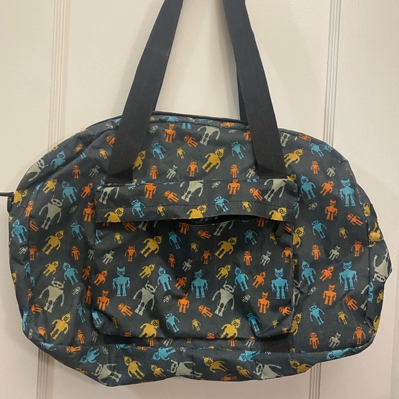 Travel Bag - Picture 2 of 8